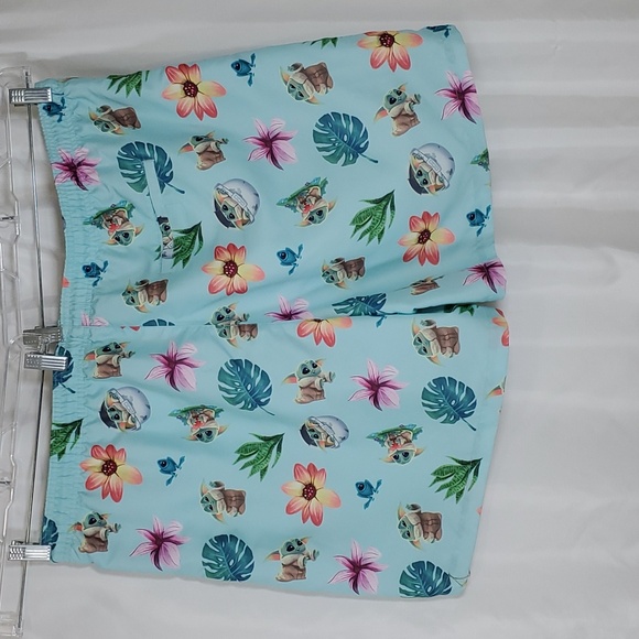 Star Wars: The Mandalorian Men's 7"  Elastic Waist Baby Yoda Swim Shorts ~ Turqu - Picture 13 of 15